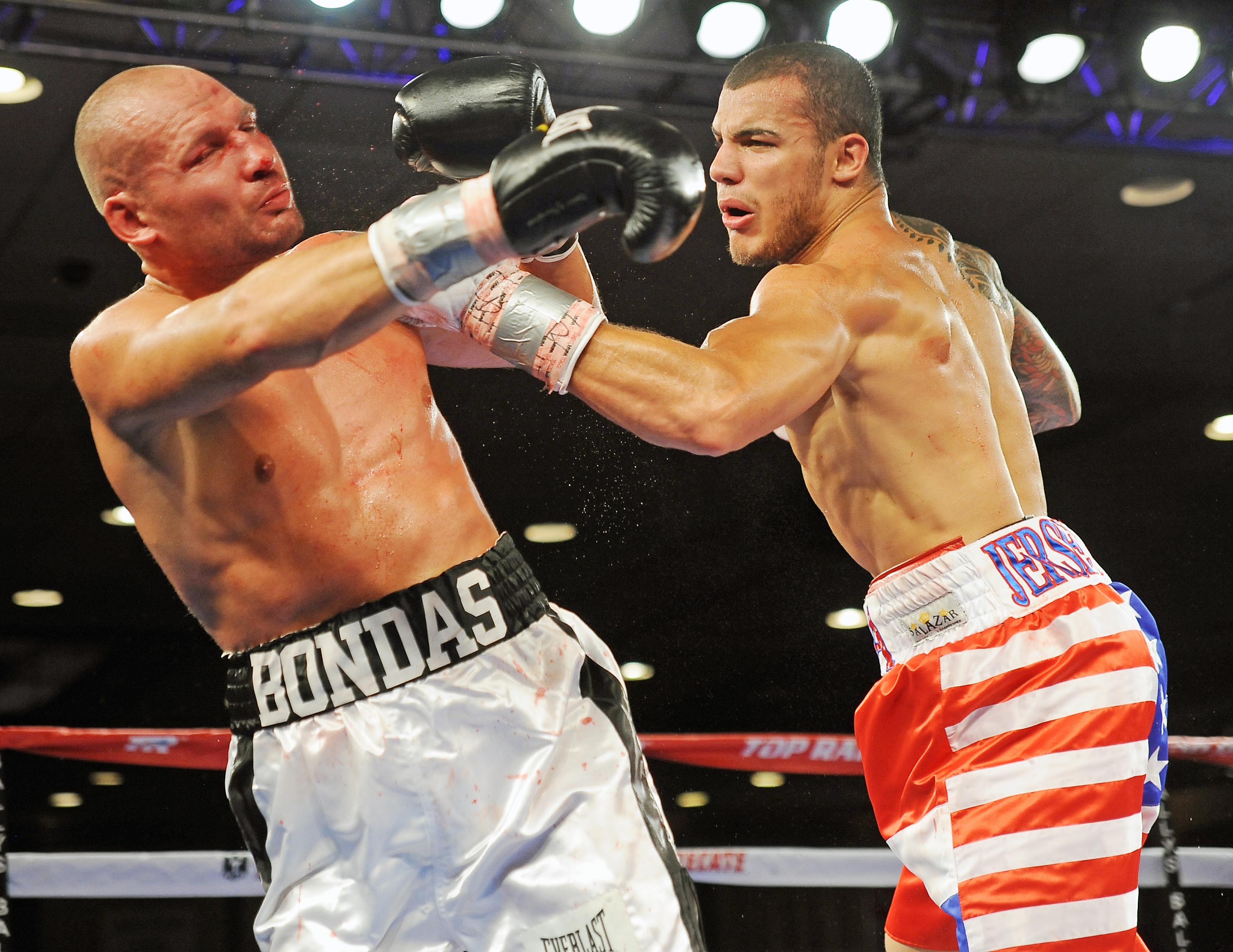 Glen Tapia vs. Donatas Bondoravas Fight Photos | Tha Boxing Voice | Page 326773287 x 2538