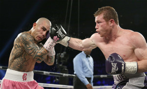 Miguel Cotto(left) Canelo(right)